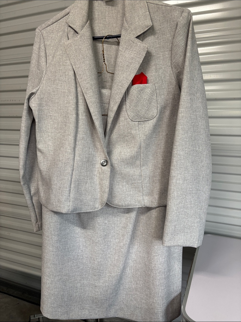 Light Gray Women's Suit Jacket & Skirt Set with Red Pocket Square